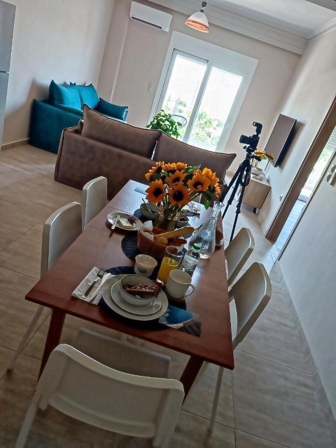 Seaview-Apartments Palaiá Fókaia Eksteriør bilde